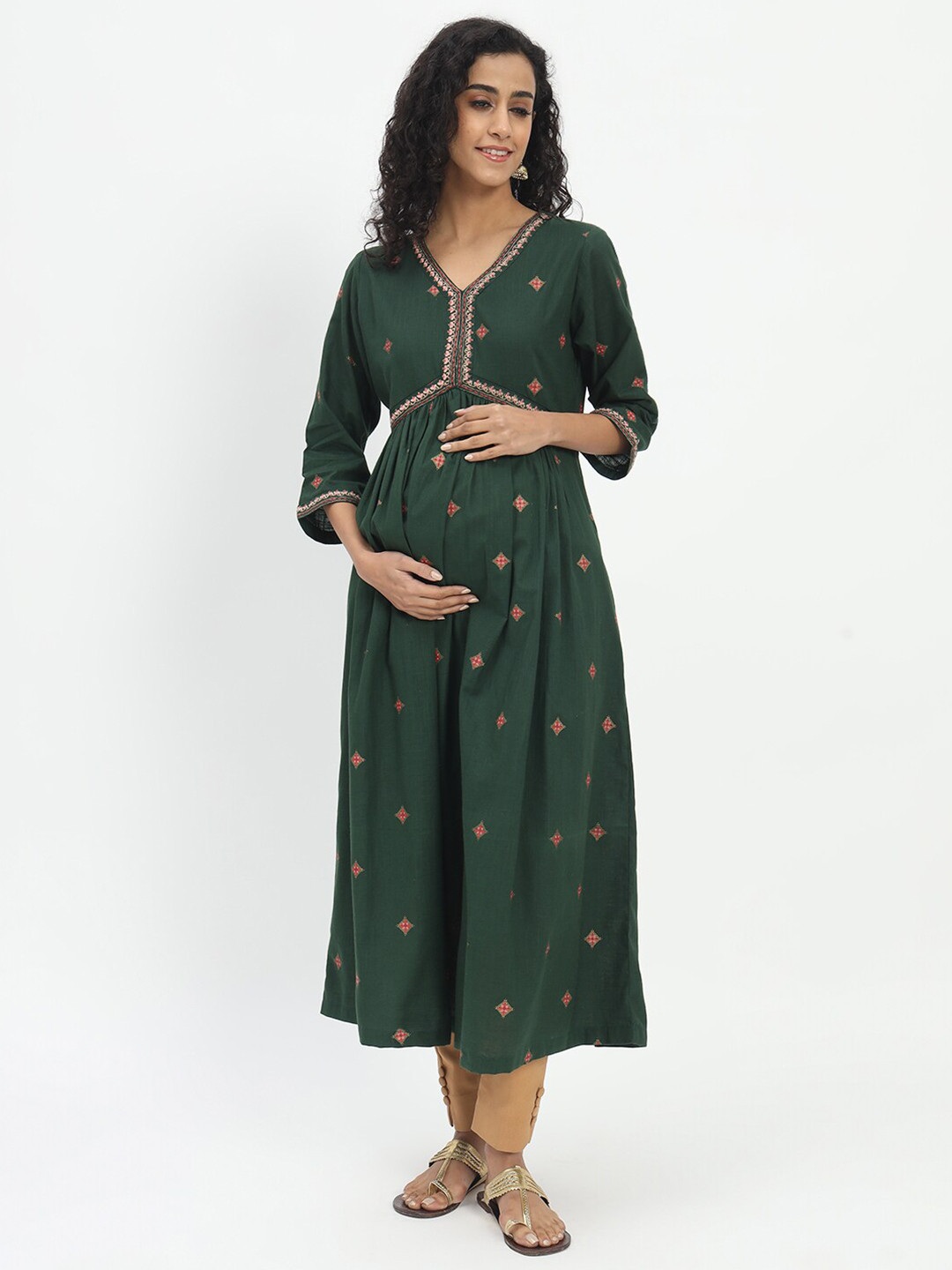 

mumzhug Embroidered Pure Cotton Maternity Kurta, Green
