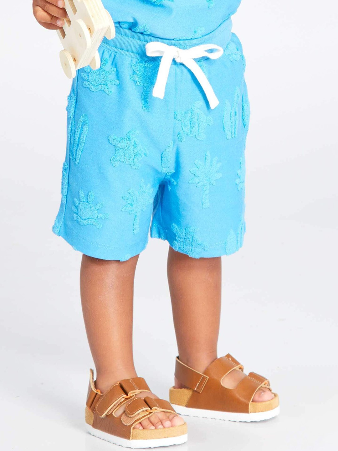 

KIABI Boys Self Design Shorts, Blue