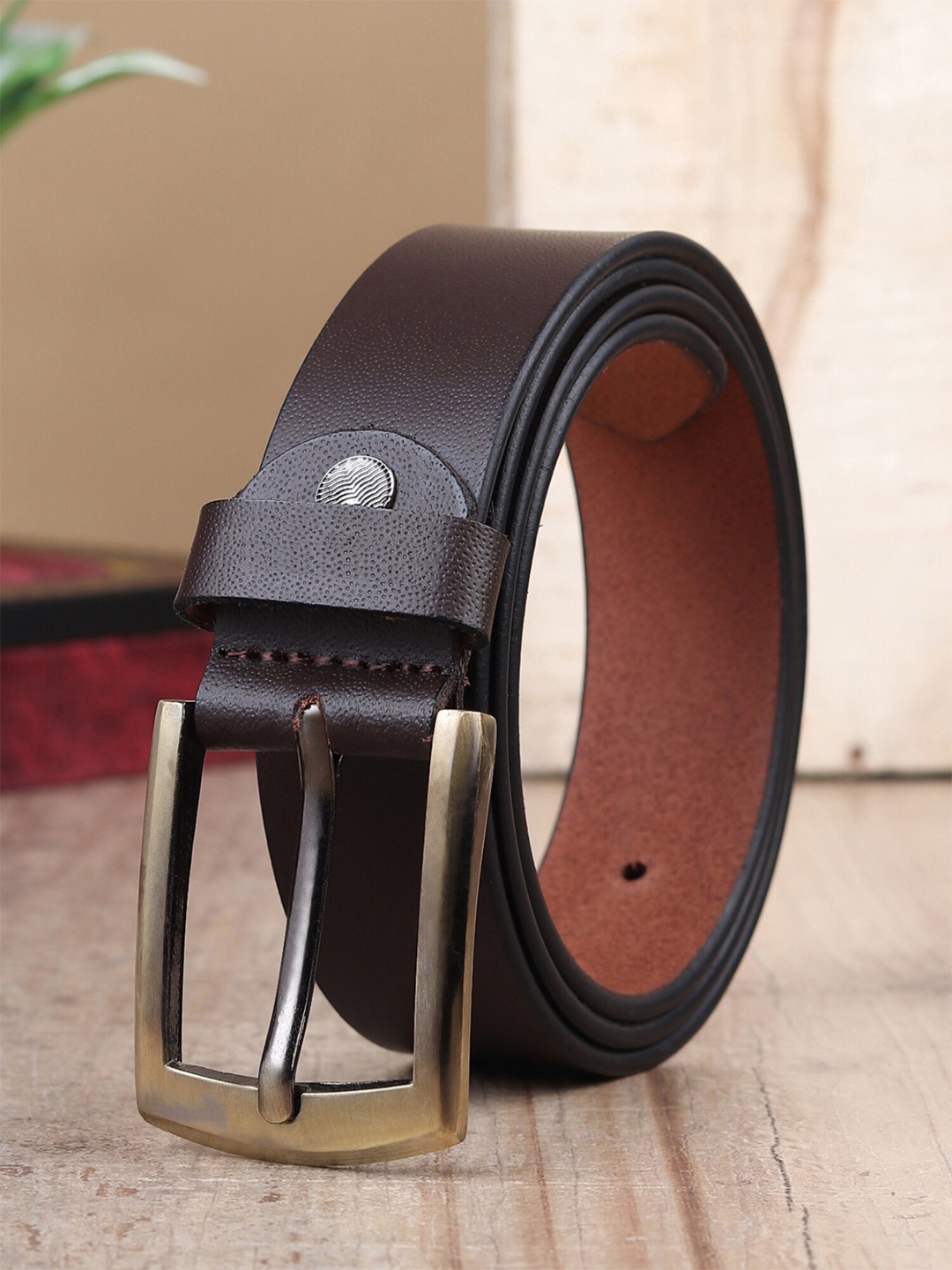 

HENEDA Men Textured Leather Formal Belt, Brown