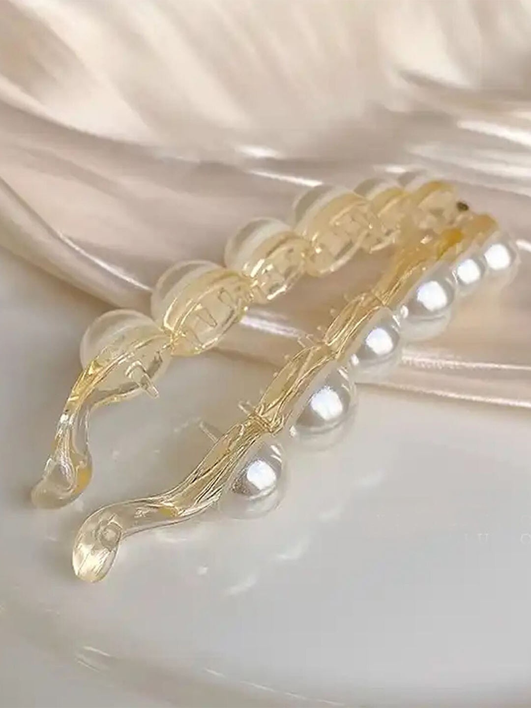 

BAESD Beaded Banana Clip, Gold