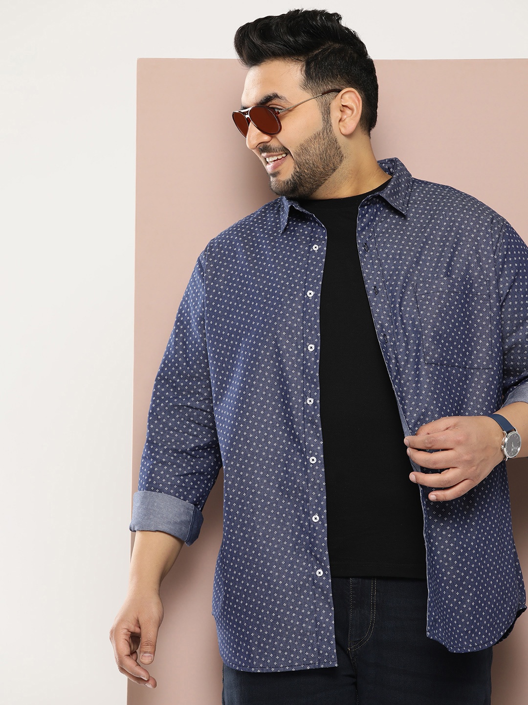 

Sztori Men Original Geometric Printed Pure Cotton Casual Shirt, Navy blue