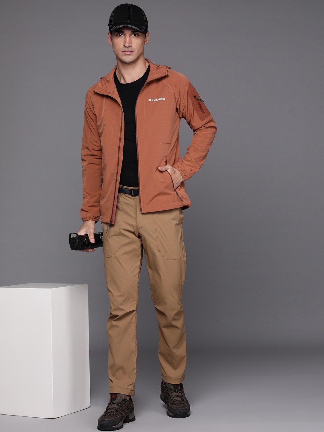 

Columbia Men Lightweight Outdoor Sporty Jacket, Brown