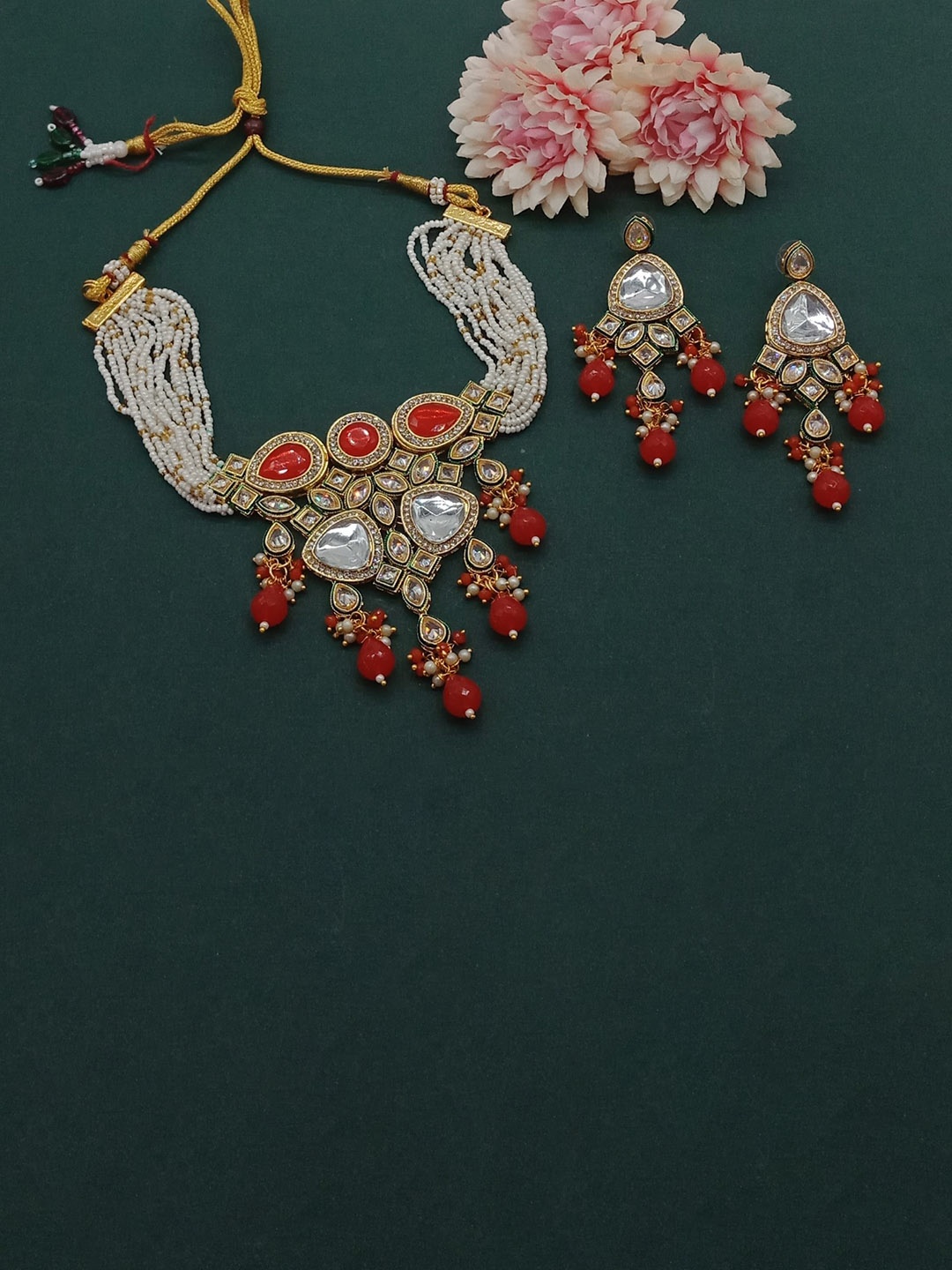 

AASHISH IMITATION Gold-Plated American Diamond-Studded & Beaded Necklace And Earrings