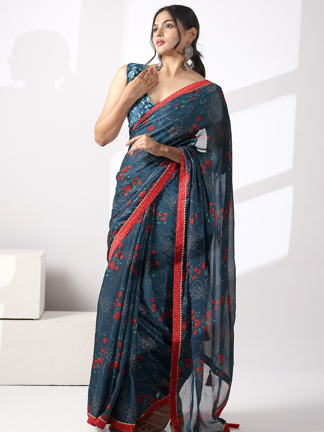 

PATLIPALLU Ethnic Print Gotta Patti Saree, Navy blue