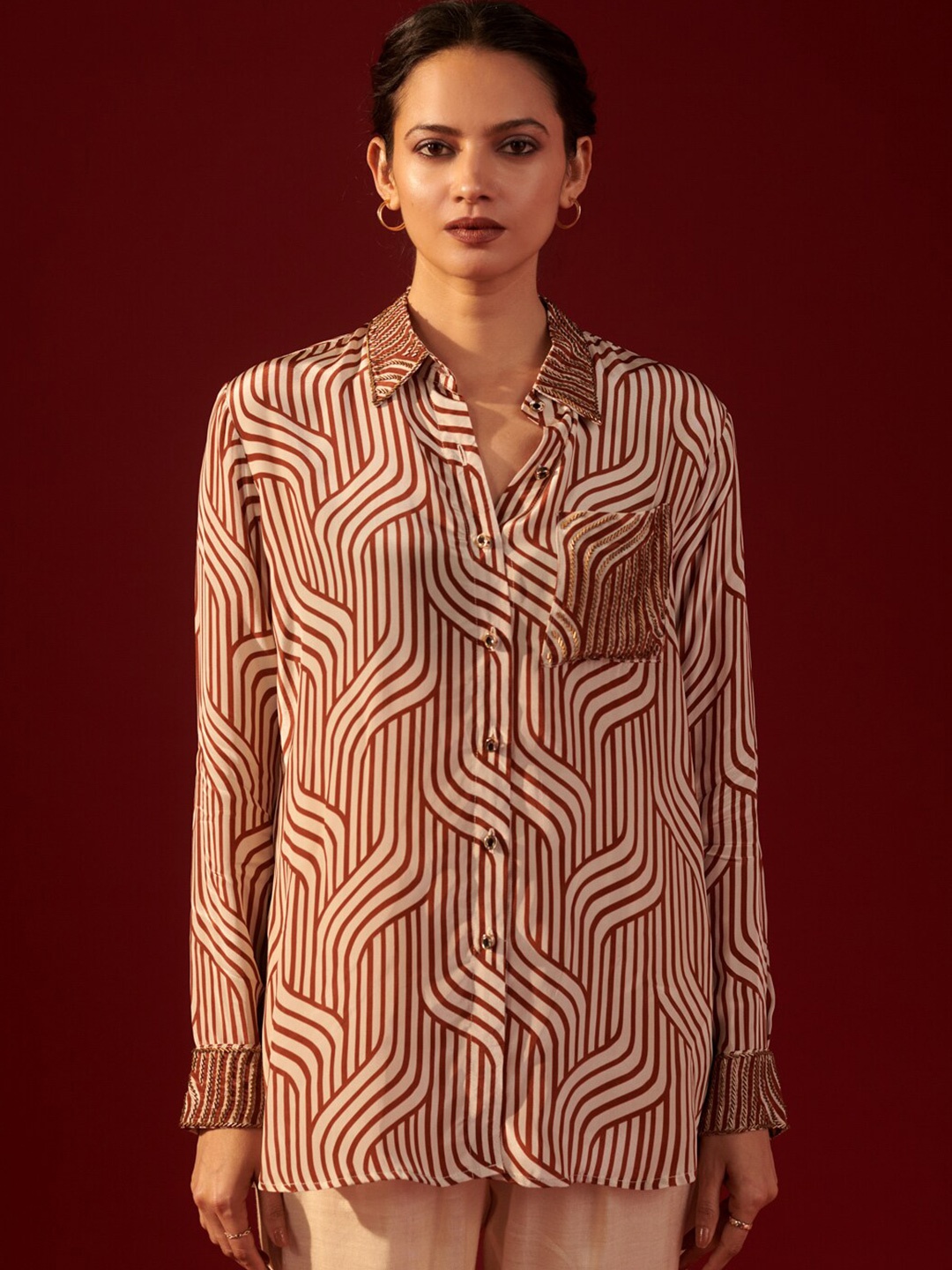 

Ambraee Striped Spread Collar Curved Shirt, Brown