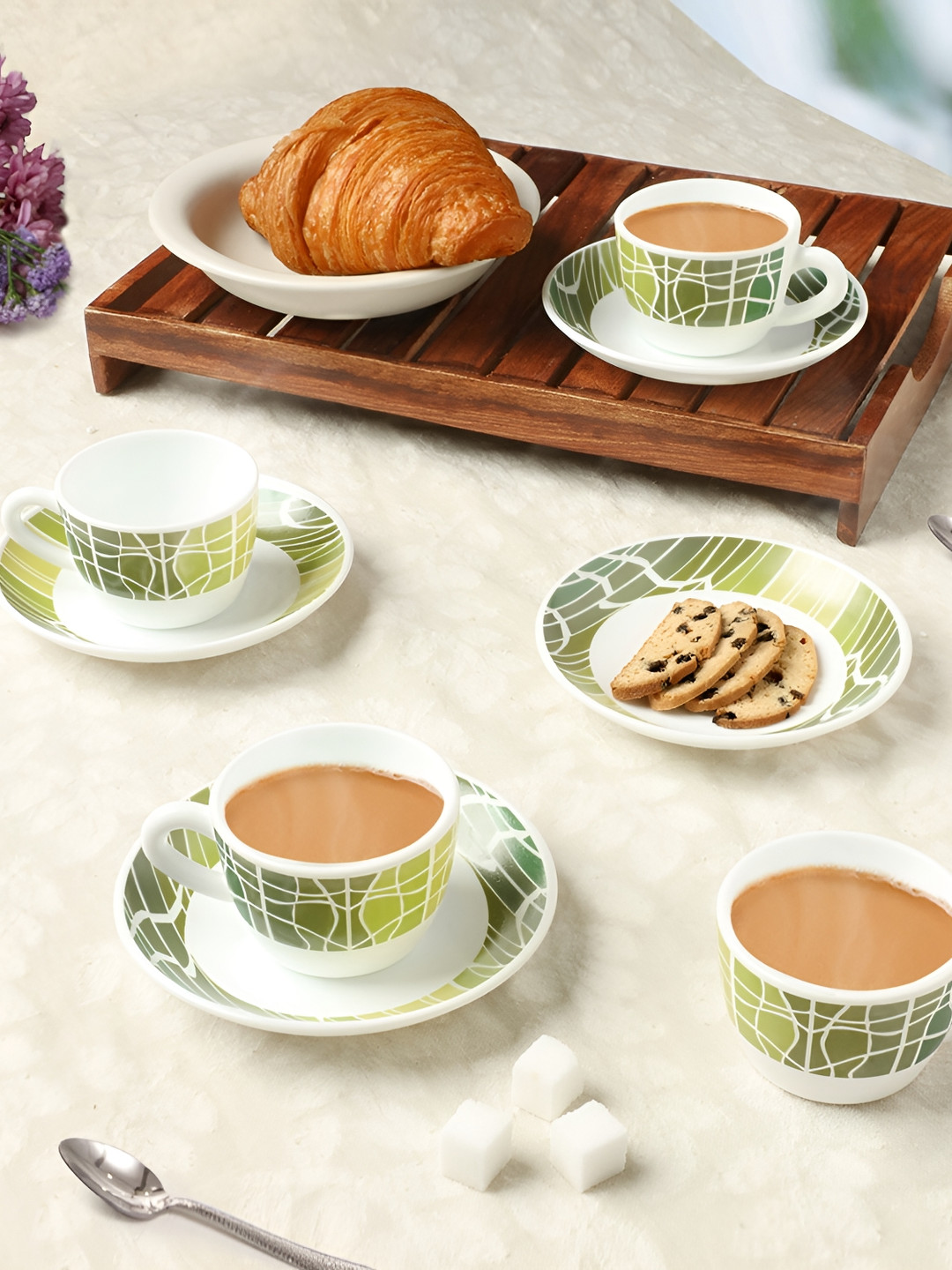 

Larah by BOROSIL Beryl 8 Pieces White & Green Printed Opalware Cups & Saucers 140 ml