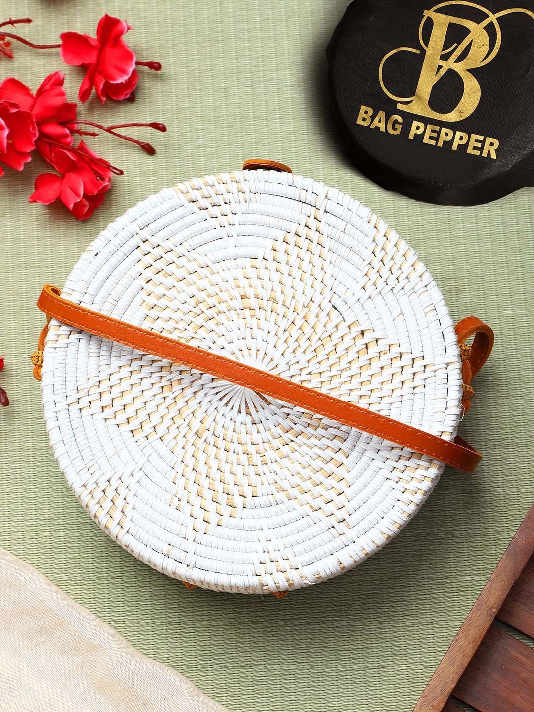 

Bag Pepper Textured Structured Pure Bamboo Sling Bag, White