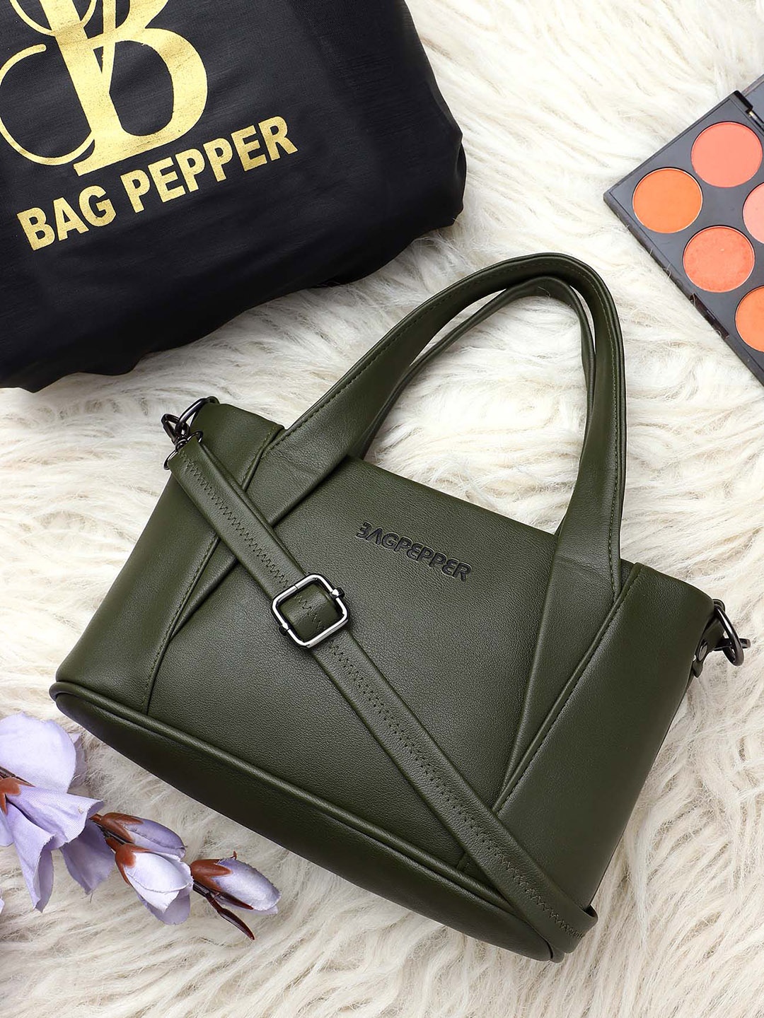 

Bag Pepper Structured Handheld Bag, Olive