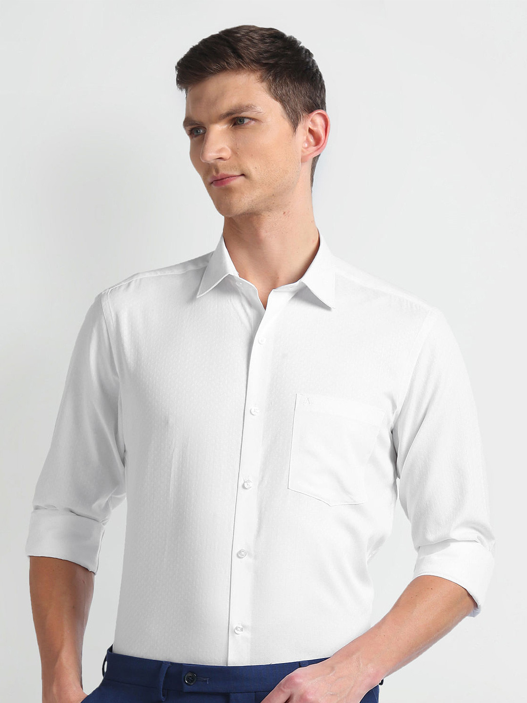 

Arrow Textured Spread Collar Long Sleeves Opaque Cotton Formal Shirt, White