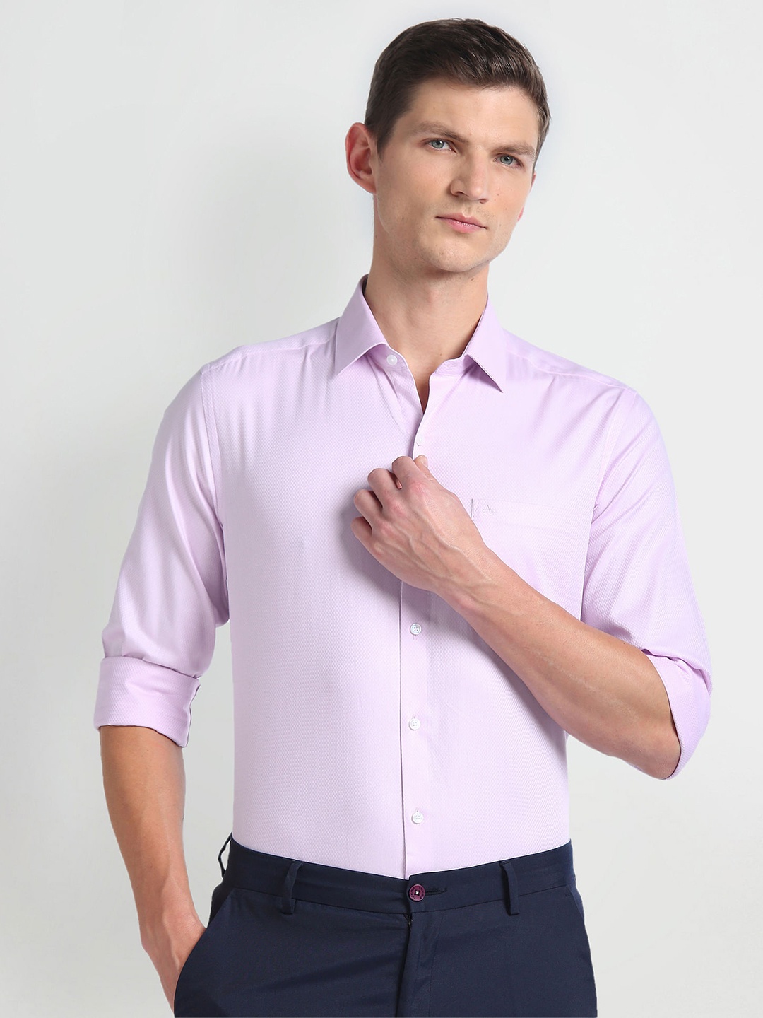 

Arrow spread collar Long Sleeves Slim Fit Cotton Formal Shirt, Purple