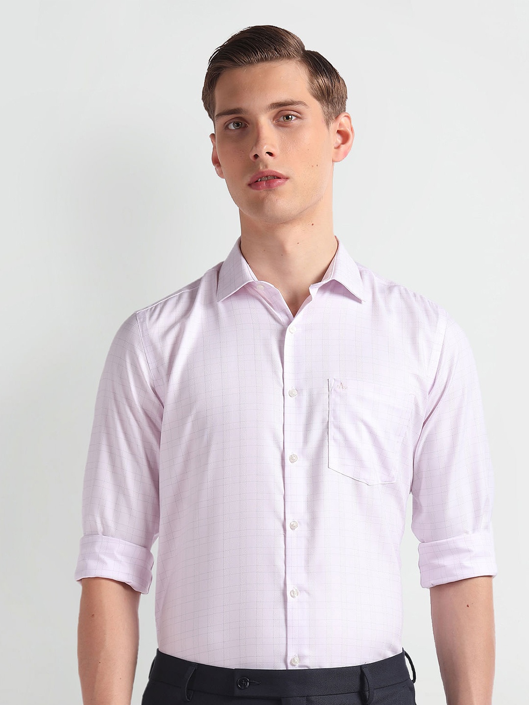 

Arrow Spread Collar Opaque Checked Cotton Autopress Formal Shirt, Pink