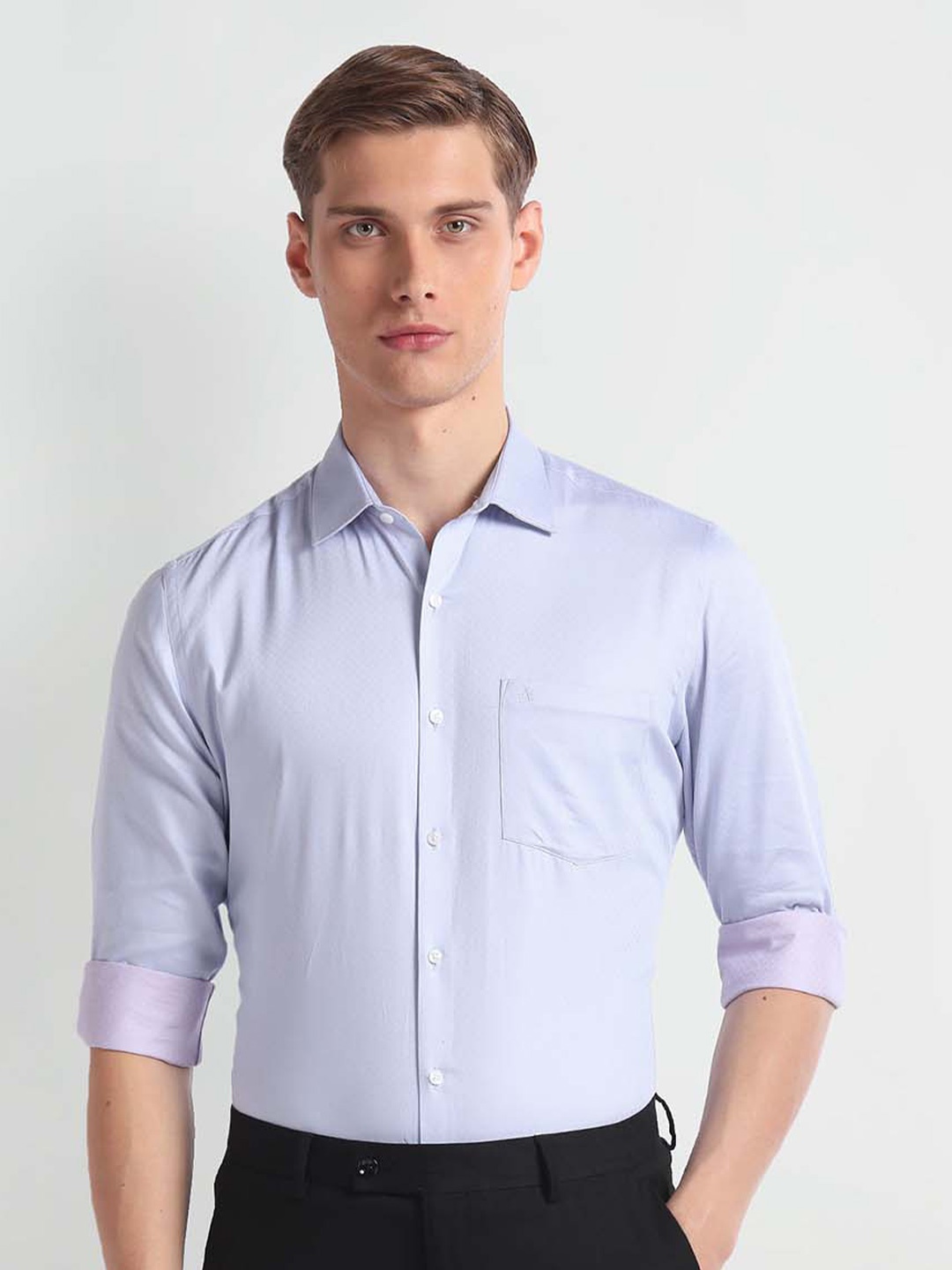 

Arrow Geometric Printed Cutaway Collar Pure Cotton Formal Shirt, Blue