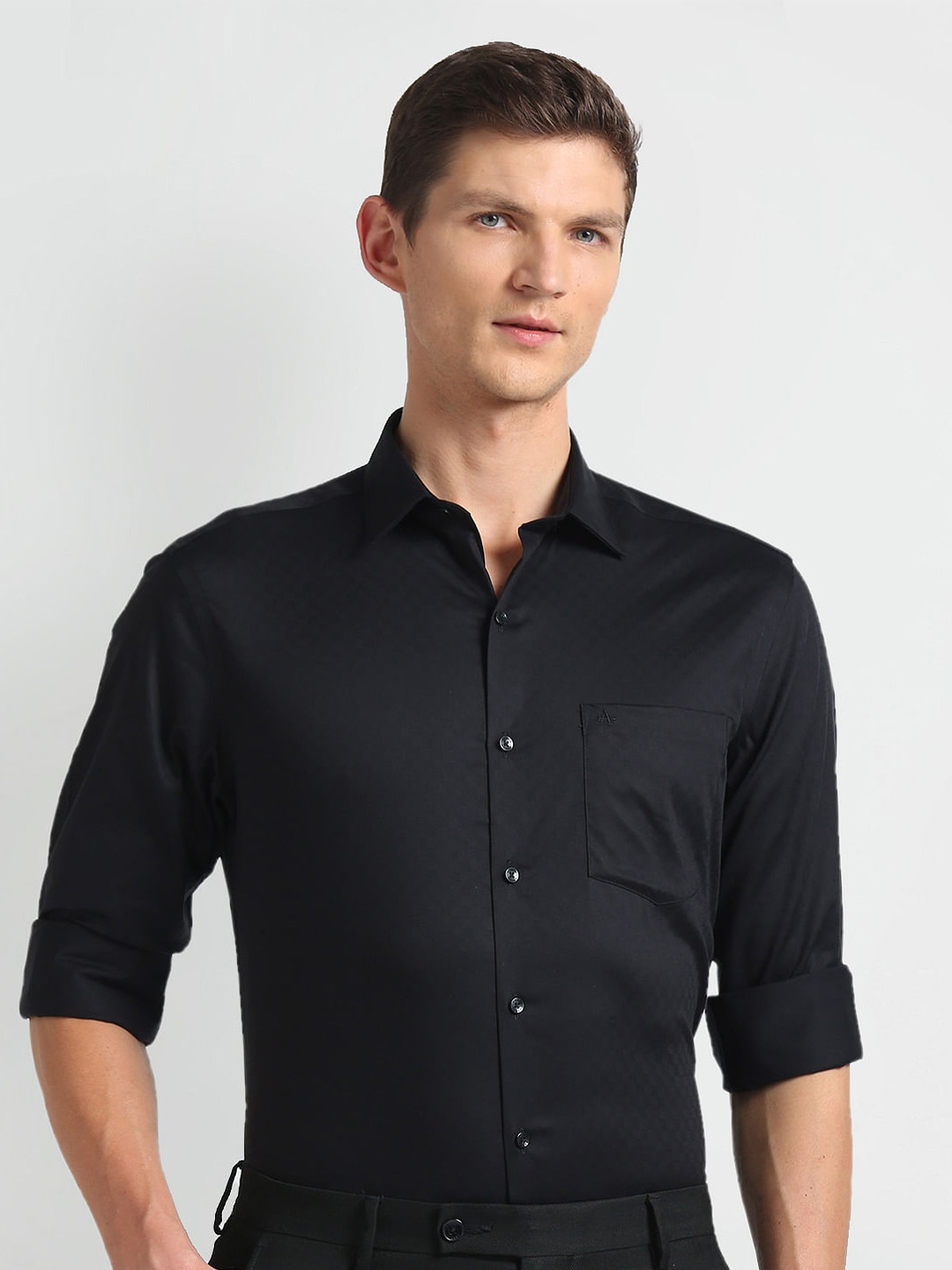 

Arrow Spread Collar Opaque Printed Cotton Autopress Formal Shirt, Black