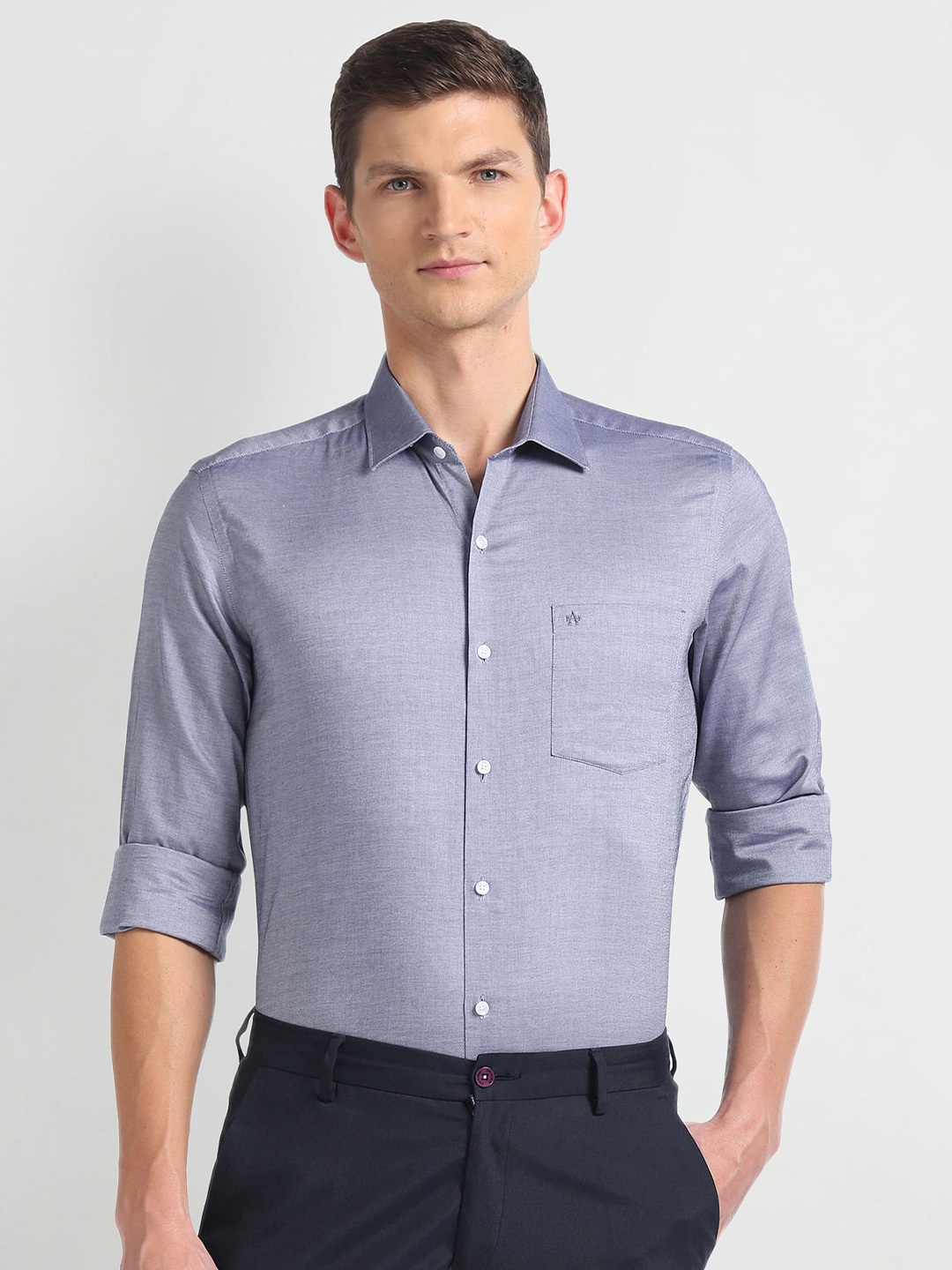 

Arrow Manhattan Slim Fit Cutaway Collar Pure Cotton Dobby Formal Shirt, Blue