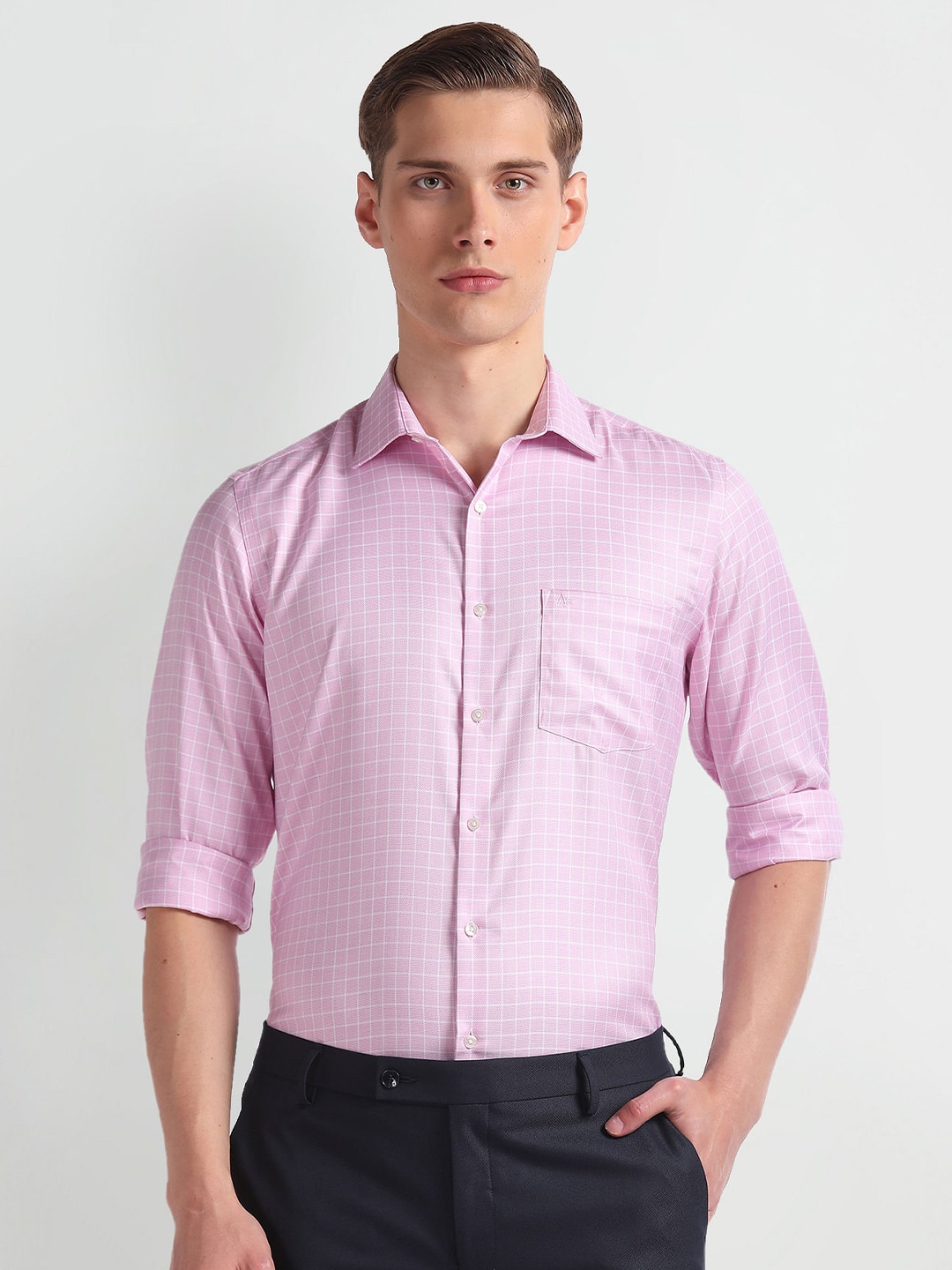 

Arrow Spread Collar Opaque Checked Cotton Autopress Formal Shirt, Pink