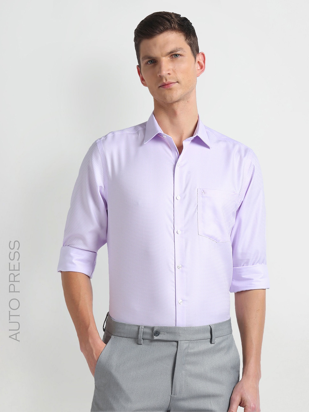 

Arrow Spread Collar Opaque Cotton Autopress Formal Shirt, Purple