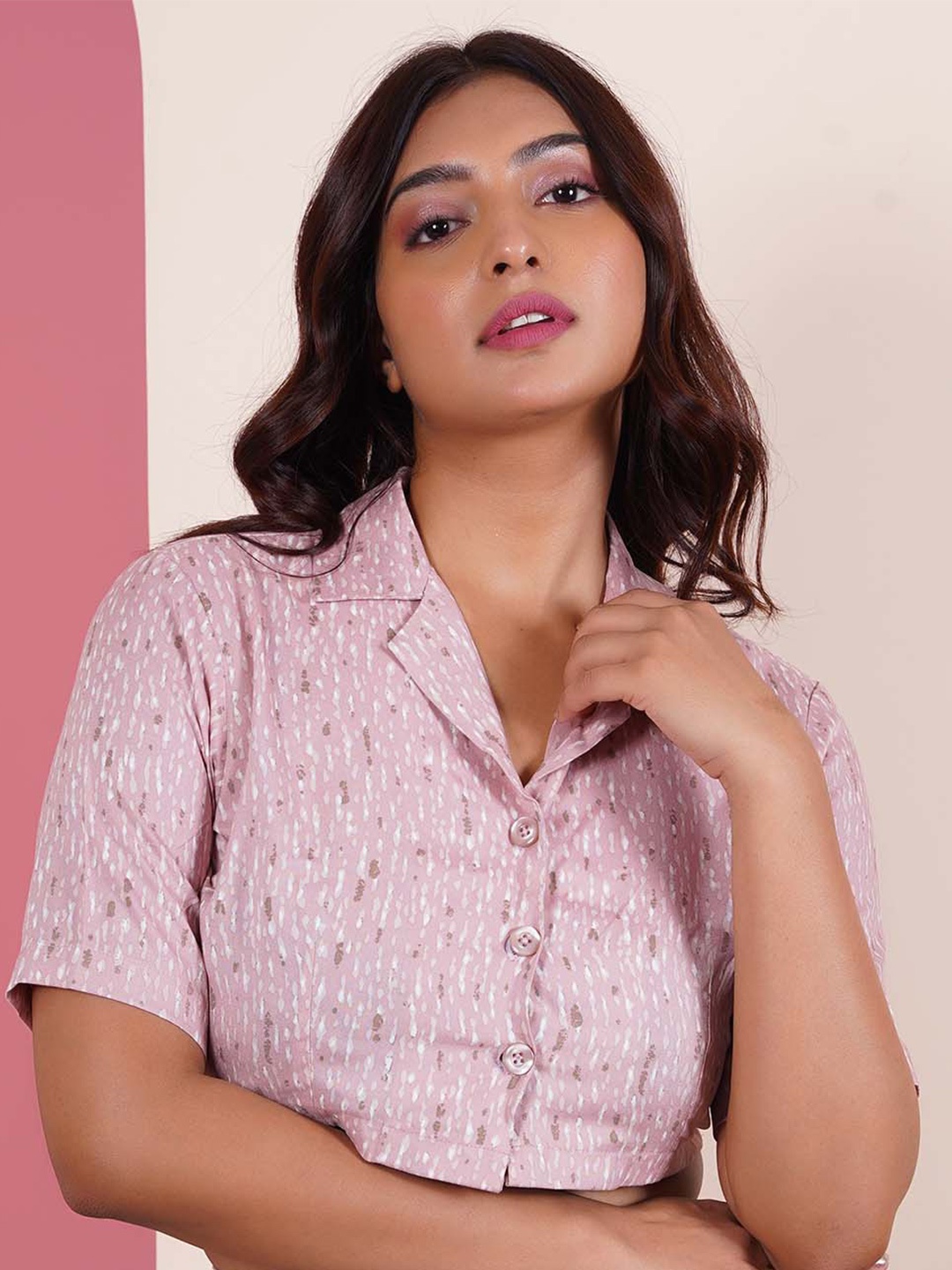 

Salvia Sky Abstract Printed Shirt Style Crop Top, Nude