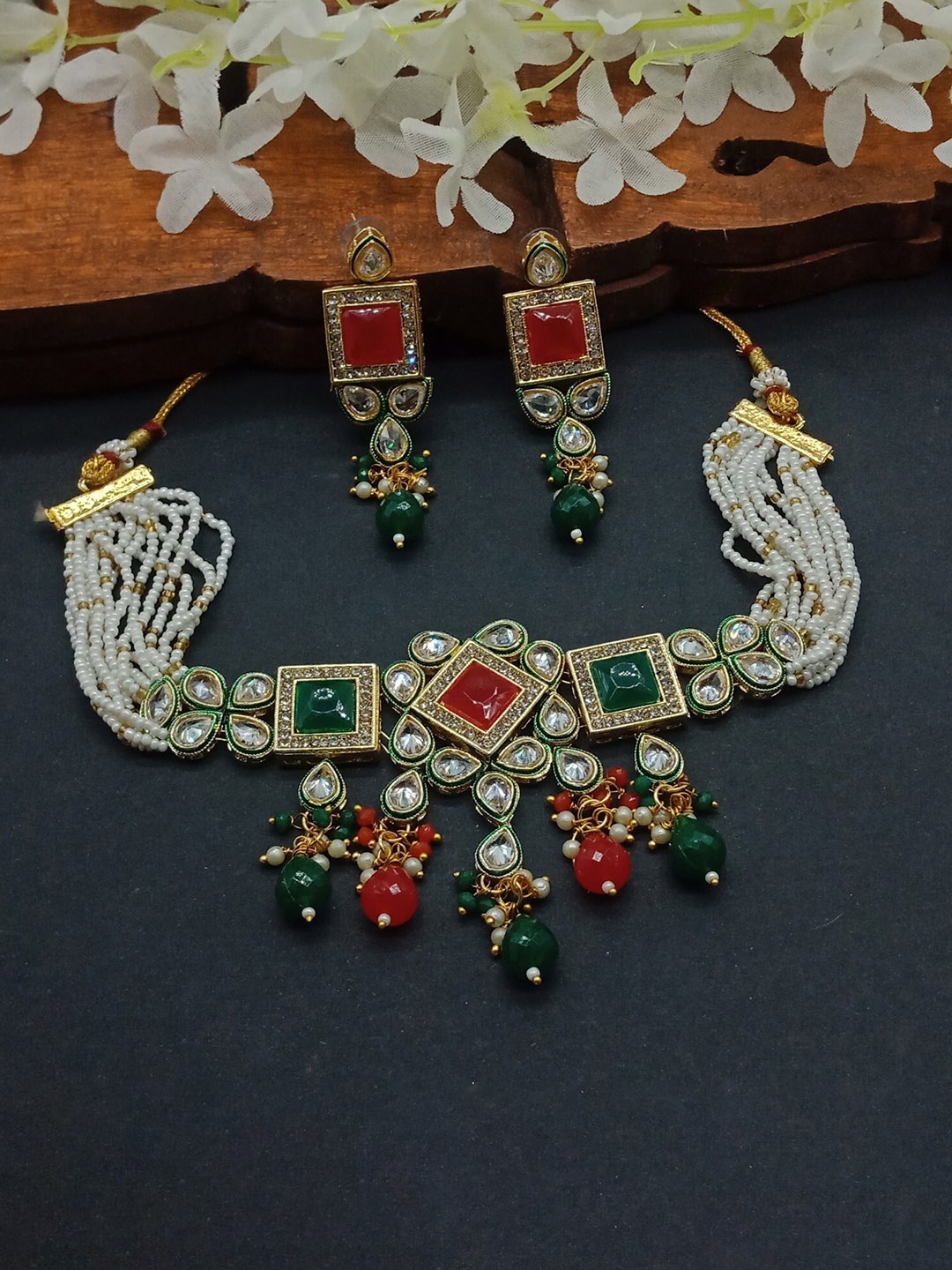 

AASHISH IMITATION Gold-Plated American Diamond-Studded & Beaded Jewellery Set