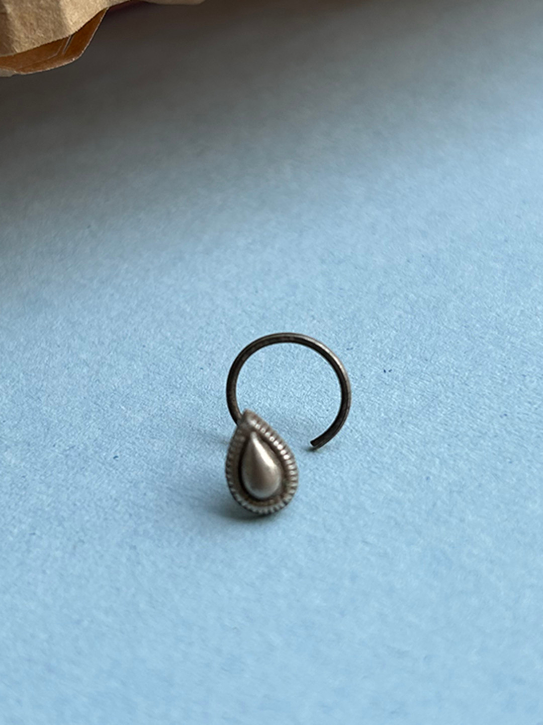 

FIROZA Pure Silver Boond Nosepin