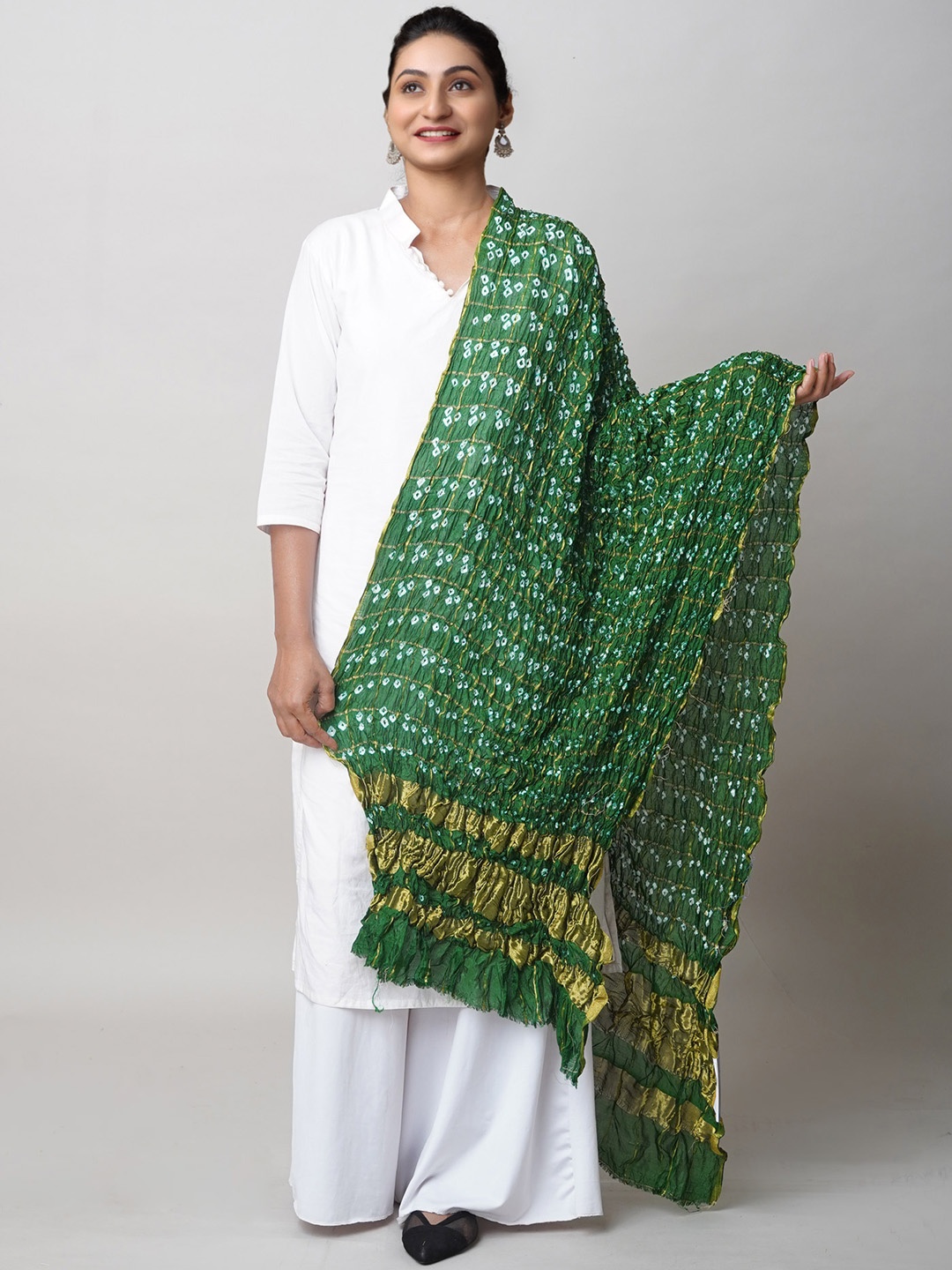 

Unnati Silks Dyed Bandhani Dupatta With Zari, Green