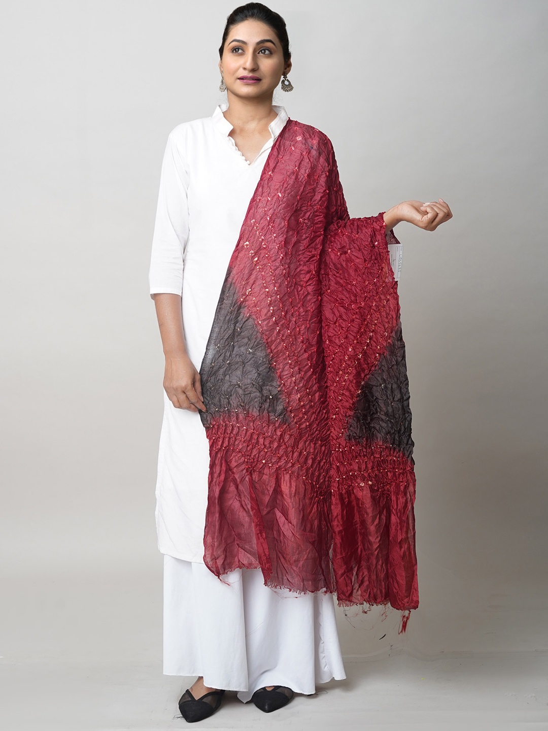 

Unnati Silks Bandhani Dyed Dupatta, Maroon