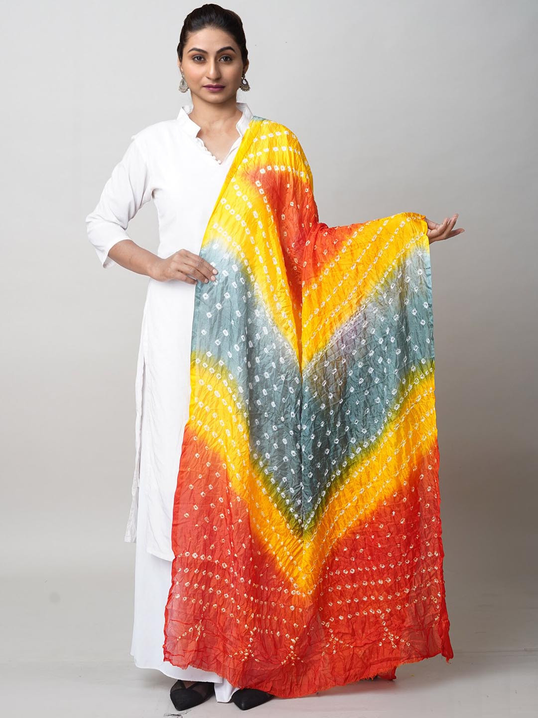 

Unnati Silks Bandhani Dyed Dupatta, Red