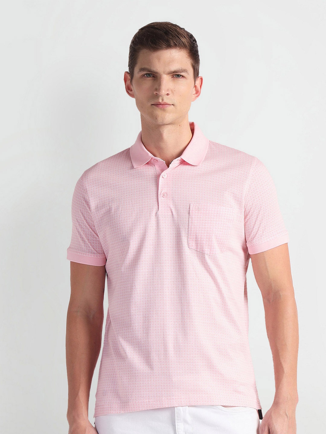 

Arrow Geometric Printed Polo Collar Short Sleeves Pockets Regular T-shirt, Pink