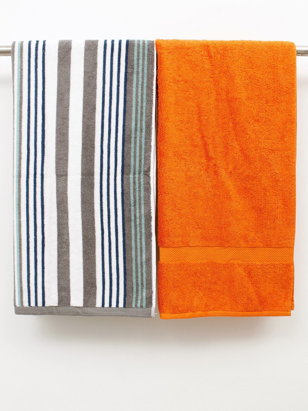 

AVI Living Orange Green 2 Pieces Striped Cotton 600 GSM Bath Towels