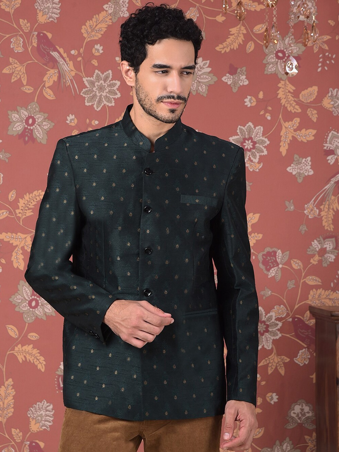 

House of Pataudi Self Designed Mandarin Collar Bandhgala Blazer, Green