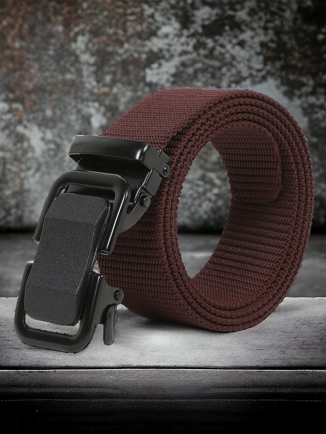 

Kastner Men Textured Canvas Belt, Brown