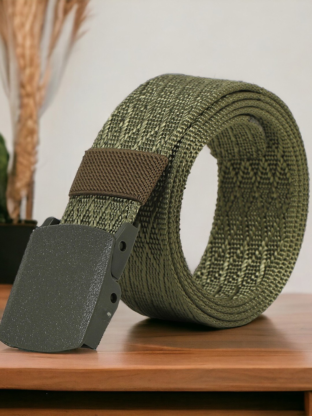 

Kastner Men Textured Canvas Belt, Green
