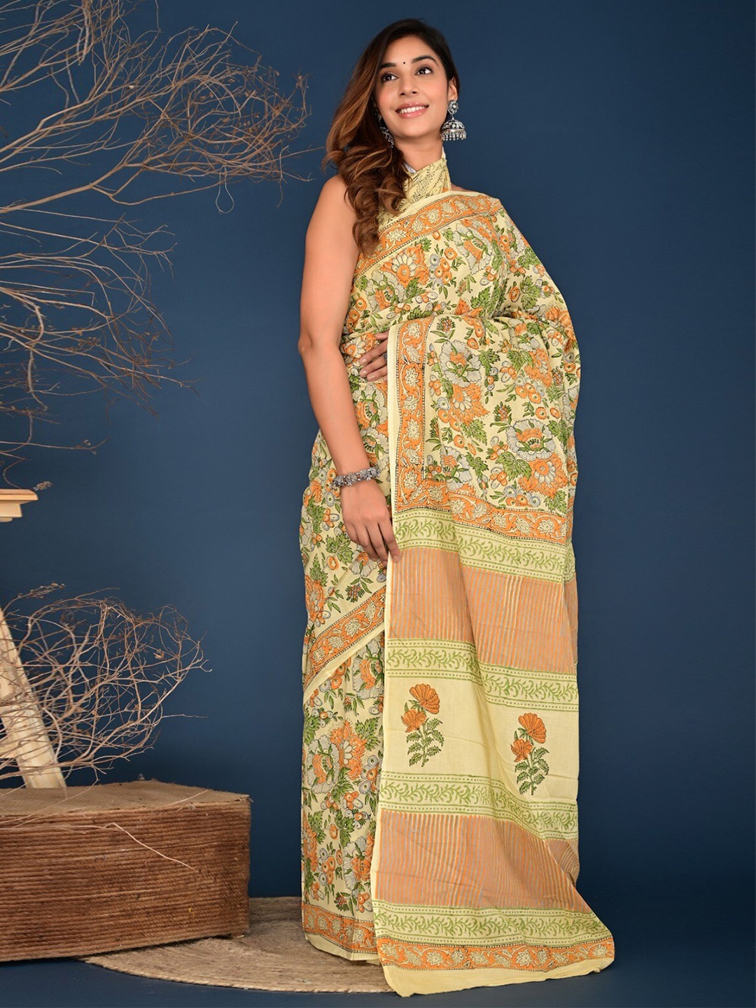 

TROPWEAR Ethnic Motifs Pure Cotton Block Print Saree, Yellow