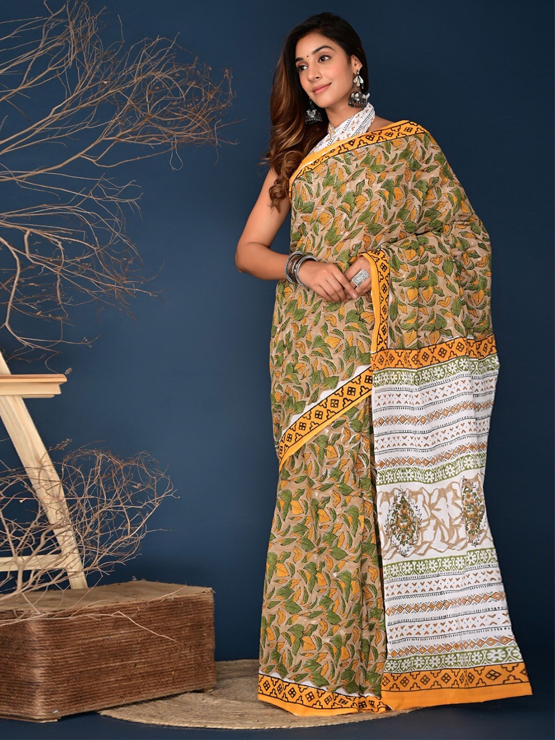 

TROPWEAR Floral Block Print Saree, Taupe