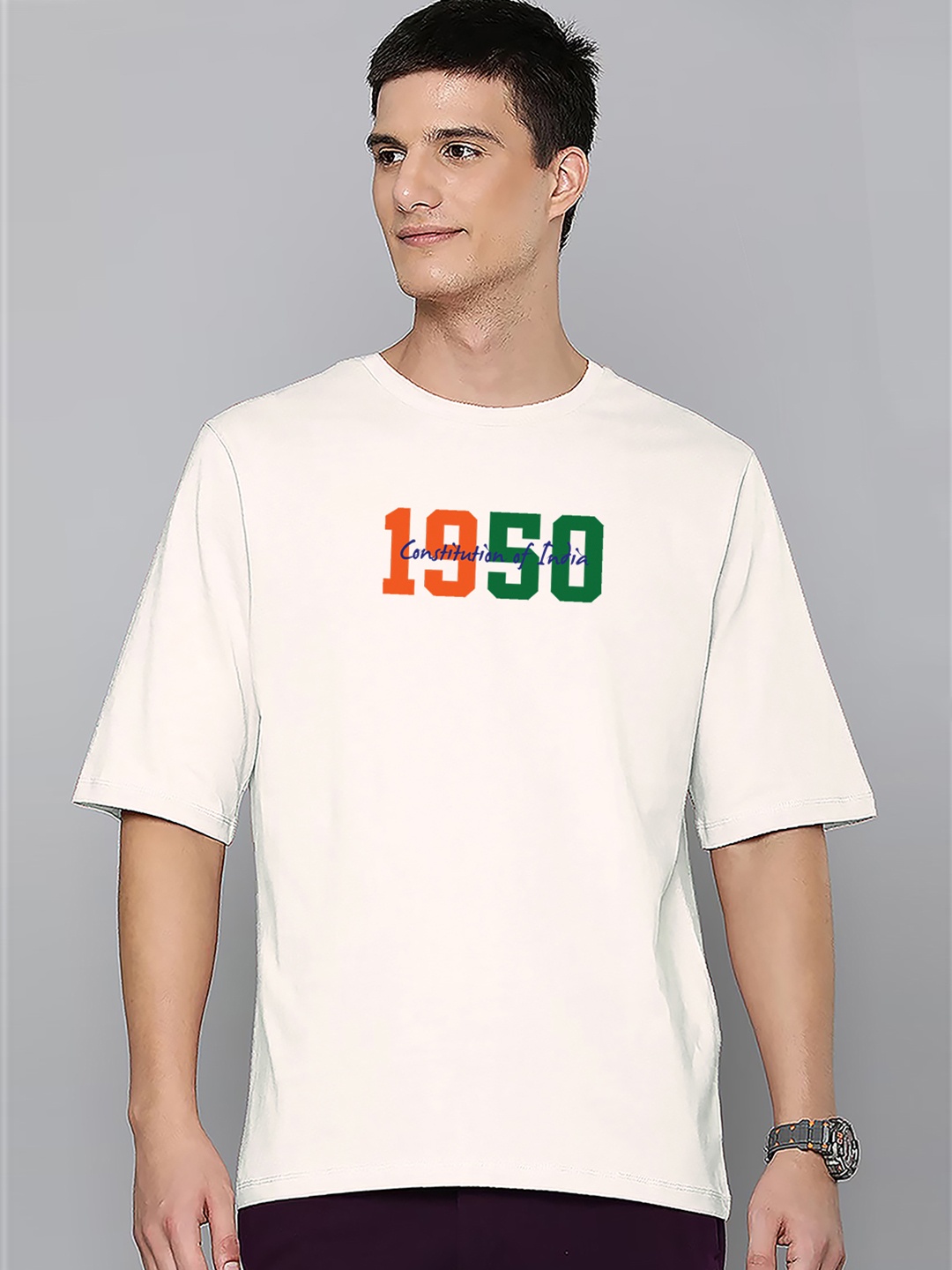 

Harvard Off White Round Neck Typography Printed Cotton Oversized T-shirt