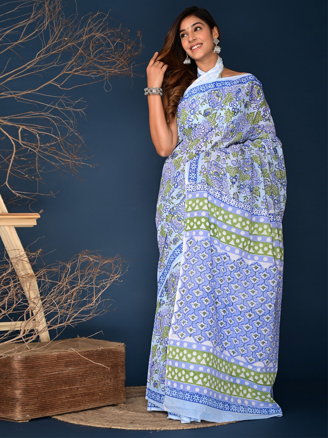 

clothonus Ethnic Motifs Cotton Linen Block Print Saree, Blue