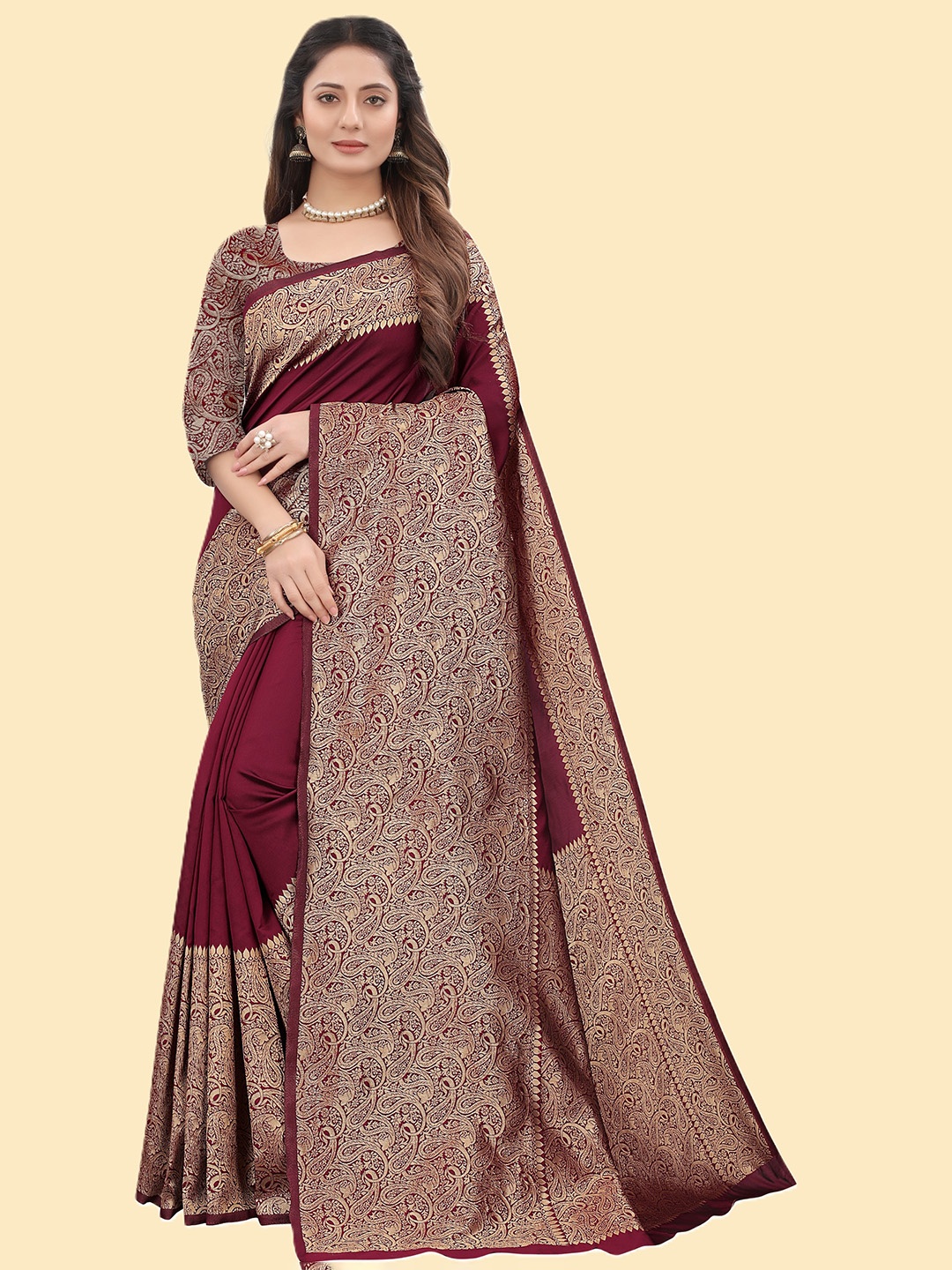 

Celeb Styles Ethnic Zari Banarasi Saree, Maroon