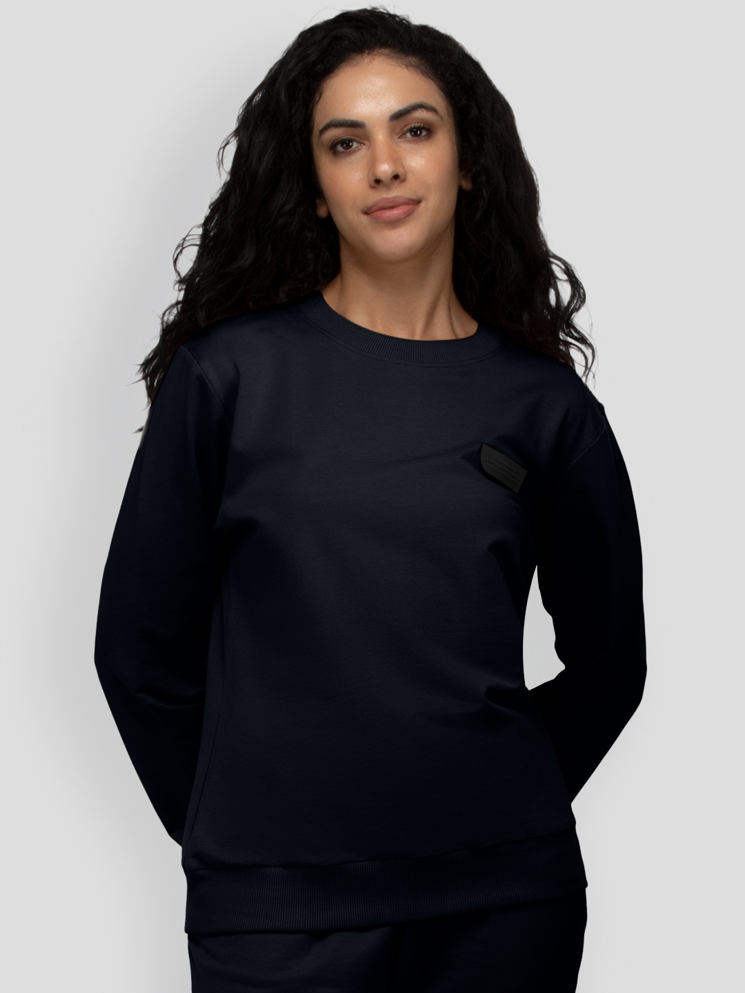 

PANGOLIN Round Neck Long Sleeves Pullover Sweatshirt, Blue