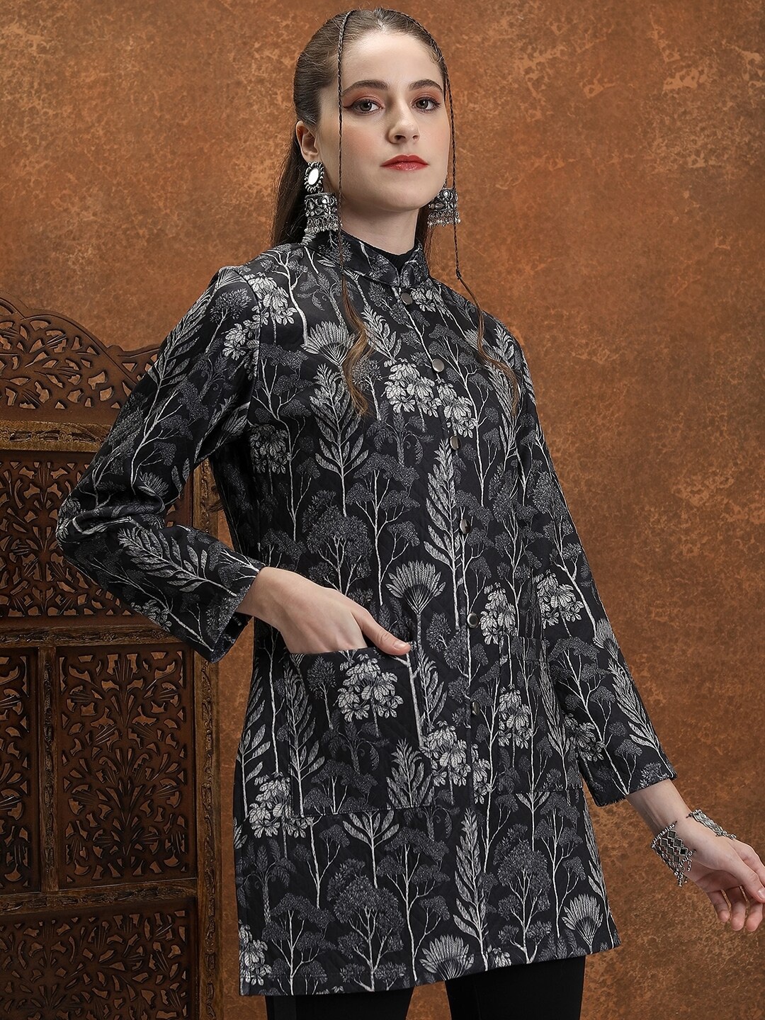 

Vishudh Floral Printed Mandarin Collar Longline Quilted Jacket, Black