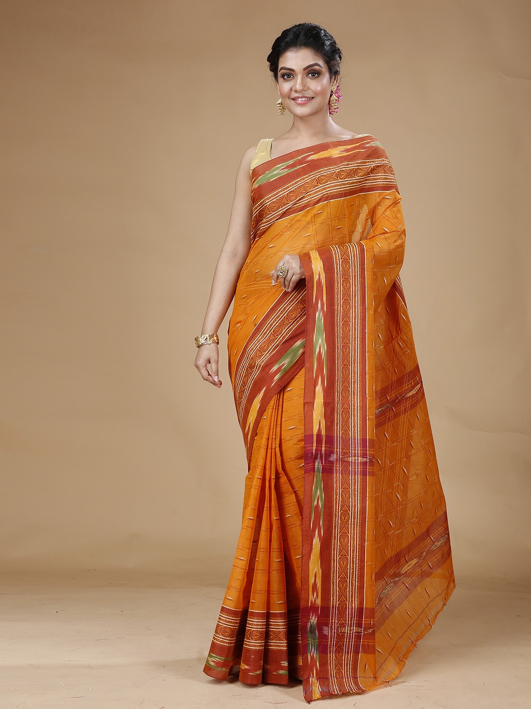 

SLAGHA Ikkat Woven Design Pure Cotton Taant Saree, Gold