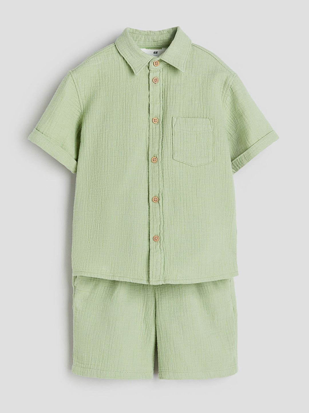 

H&M Boys 2-Piece Shirt & Shorts Set, Green