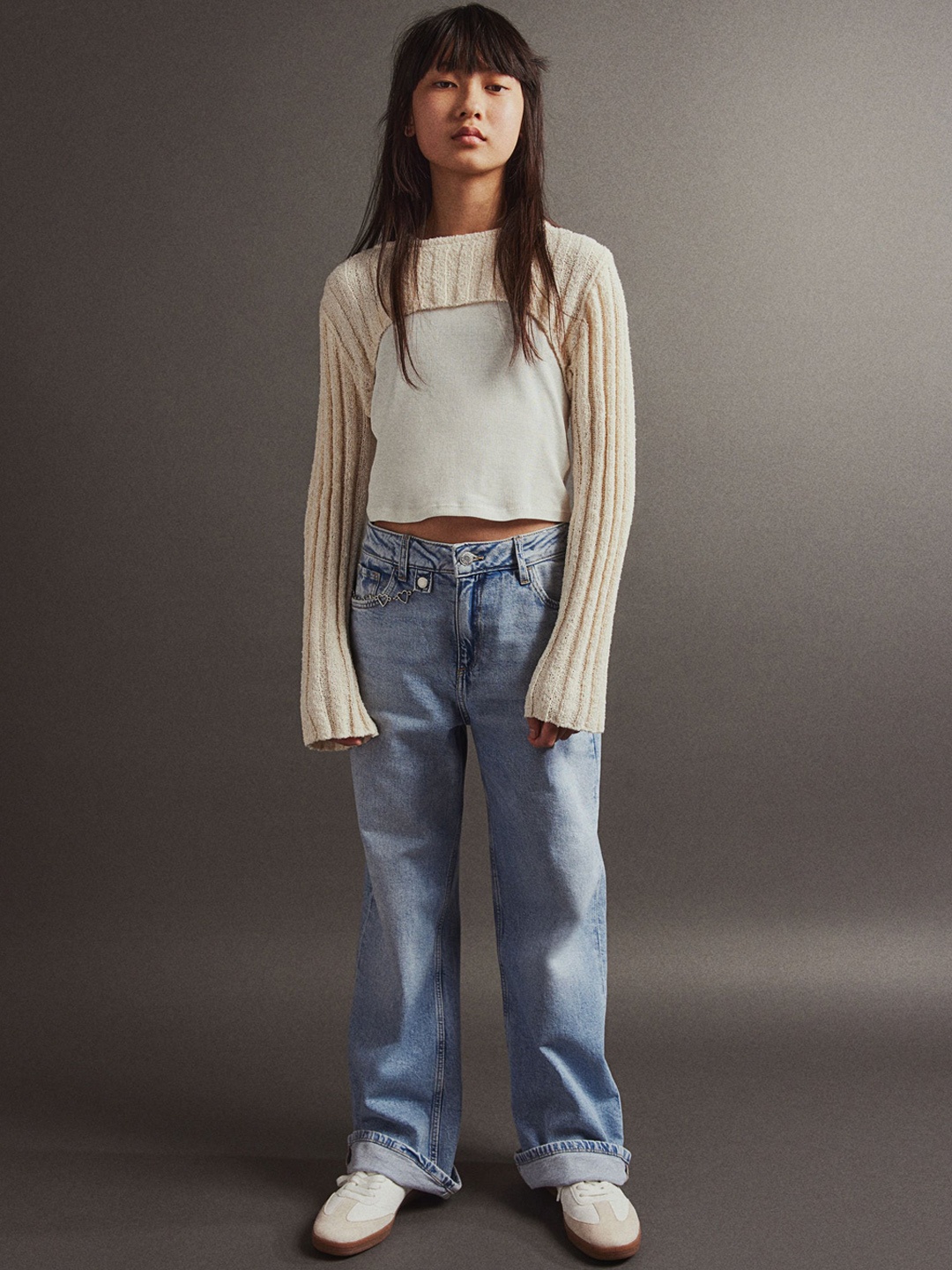 

H&M Girls Baggy Fit Bootcut Leg Jeans, Blue