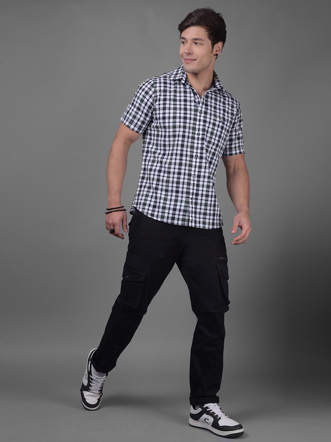 

Crimsoune Club Classic Slim Fit Gingham Checks Checked Cotton Casual Shirt, Green