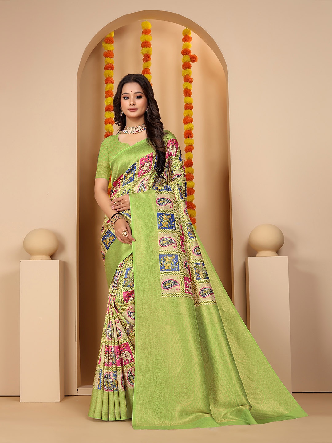 

Pionex Ethnic Print Zari Pure Silk Patola Saree, Green