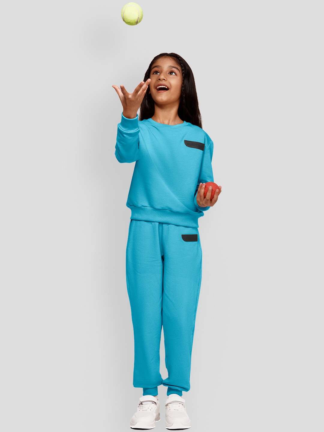 

PANGOLIN Girls Round Neck Pullover Sweatshirt, Blue