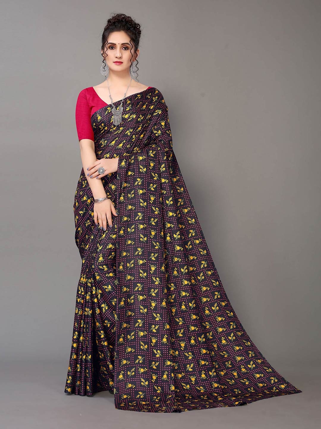 

KALINI Floral Printed Art Silk Saree, Black