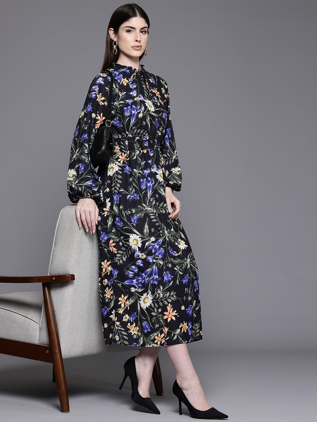 

DOROTHY PERKINS Floral Print Keyhole Neck Smocked Midi Dress, Black