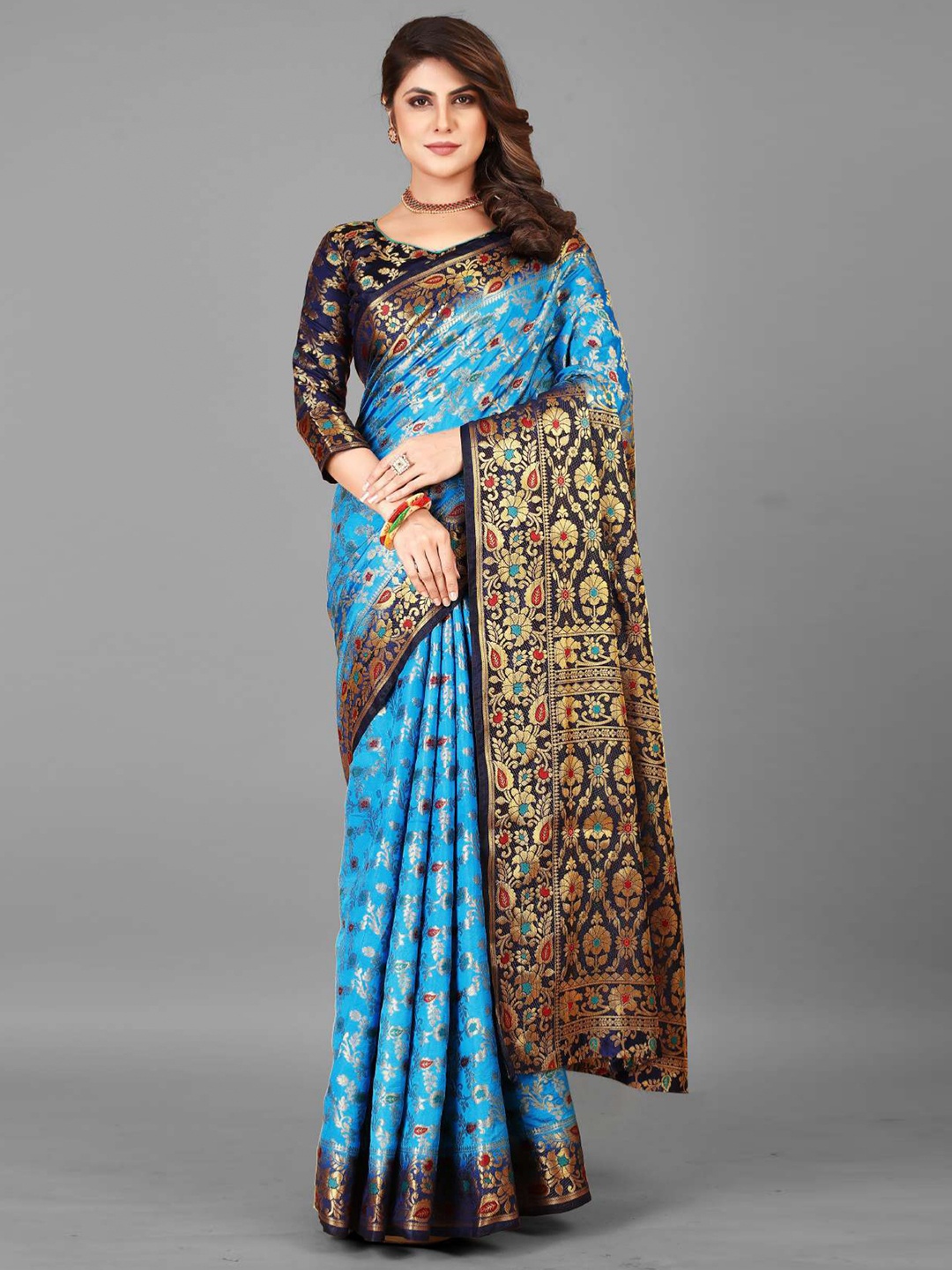 

SMARTLOOKS Floral Woven Design Zari Kanjeevaram Saree, Blue