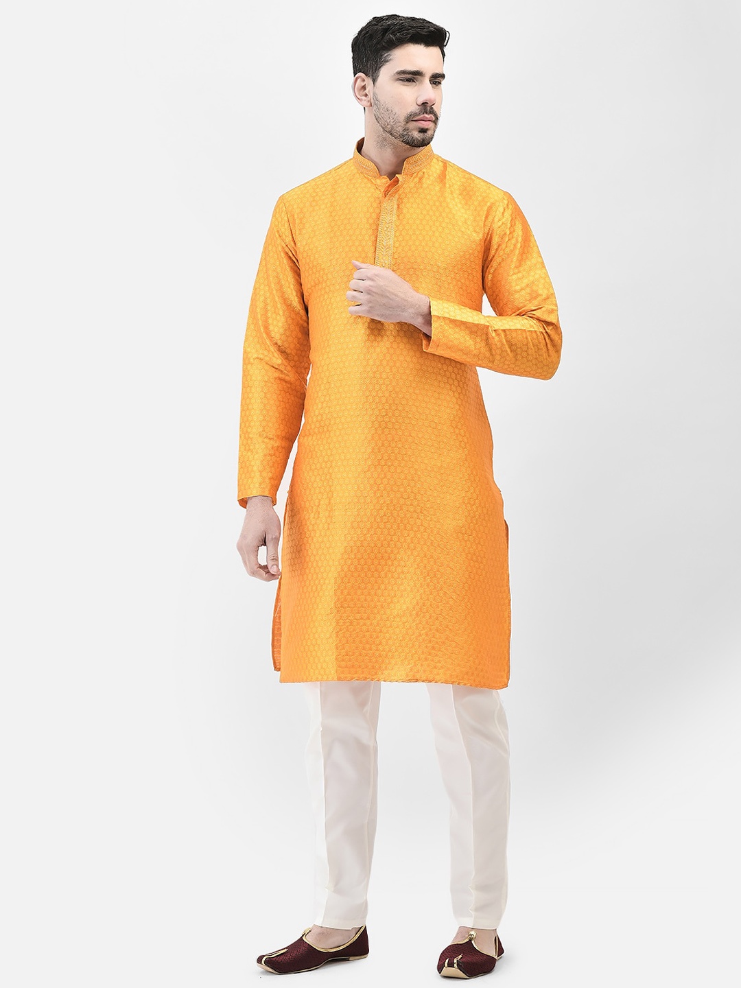 

SG LEMAN Floral Self Design Regular Kurta With Pyjama, Yellow