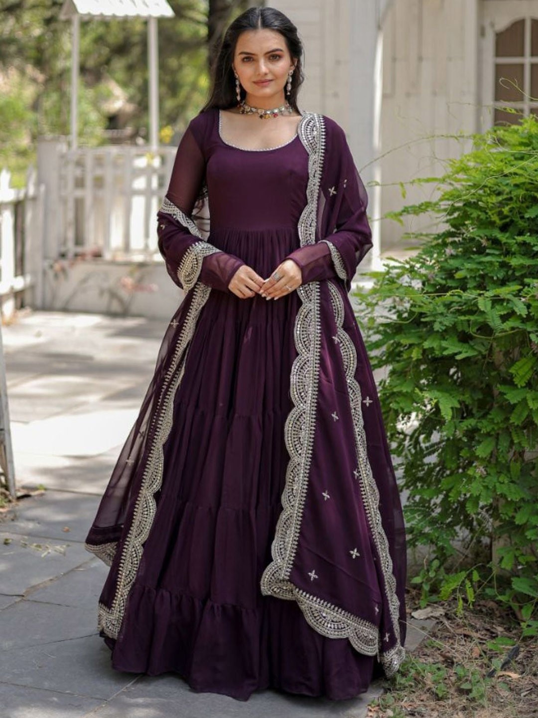 

ESTELA Layered Maxi Dress With Dupatta, Burgundy