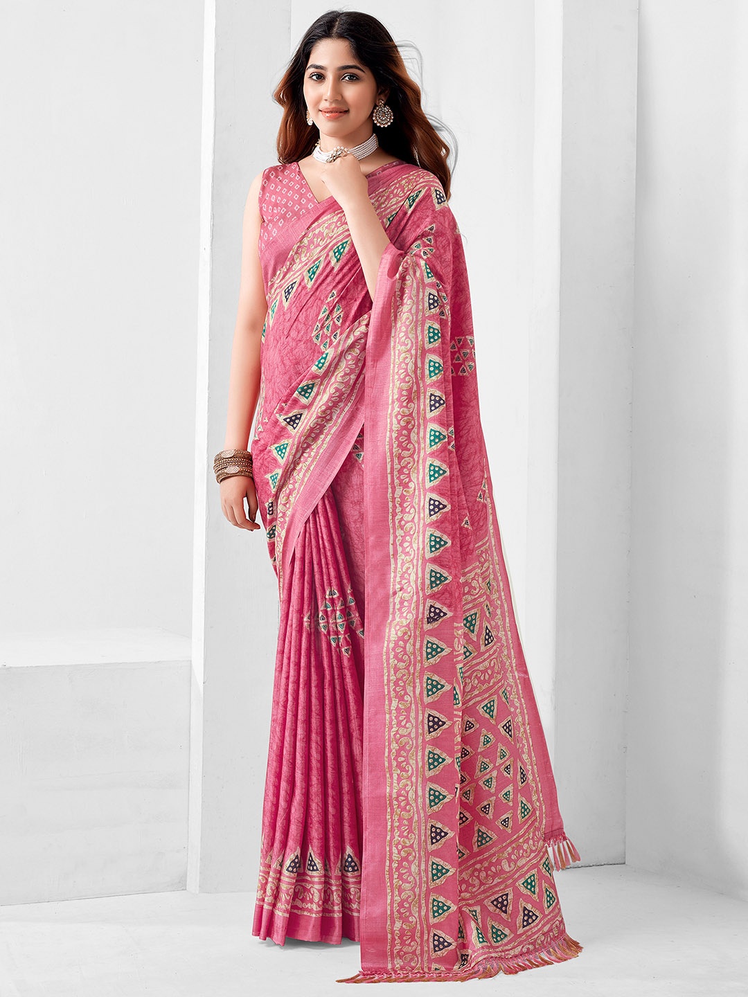 

KALINI Geometric Printed Saree, Pink